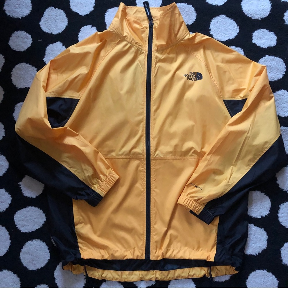 The north face relaxed fit windwall coach jacket womens medium NWT